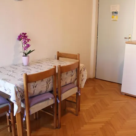 Apartmani Milkovic Tucepi Exterior photo