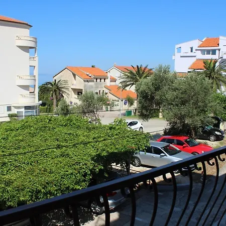 Apartmani Milkovic Tucepi Exterior photo