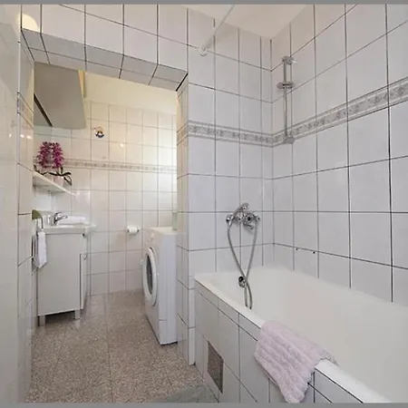 Apartmani Milkovic Tucepi Exterior photo