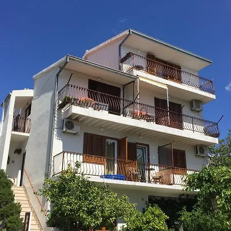 Apartmani Milkovic Tucepi Exterior photo